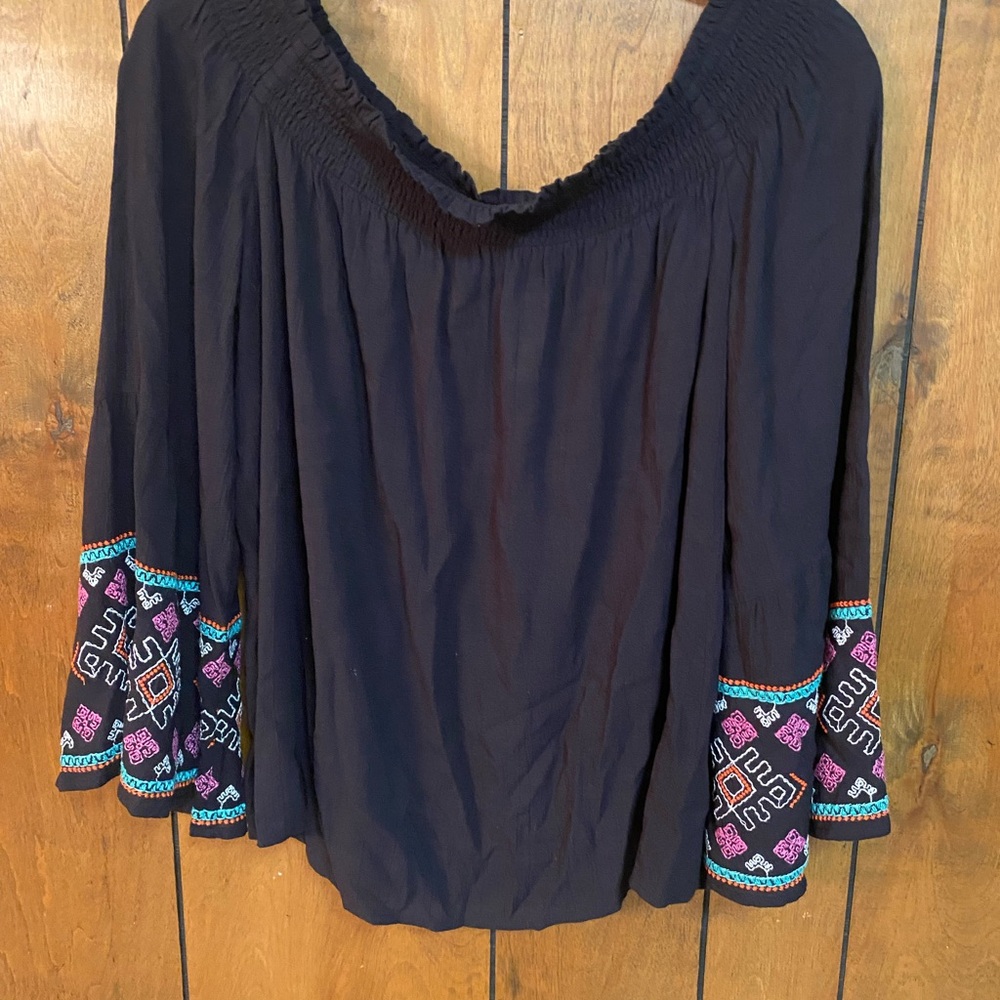 Wrangler Black Top with Multicolor Embroidery